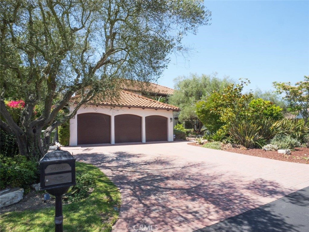 23 Country Meadow Road