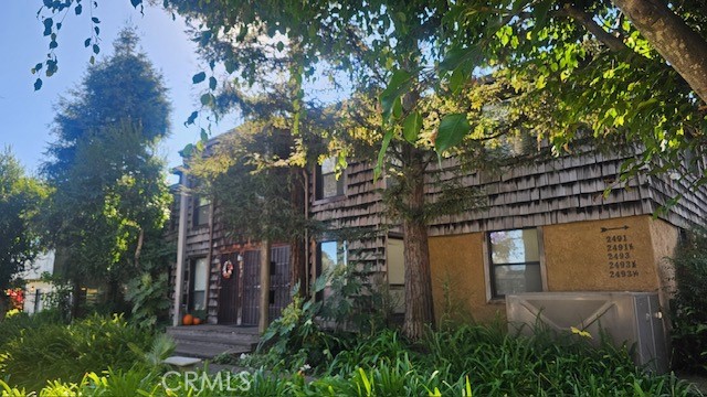 2495 S Barrington