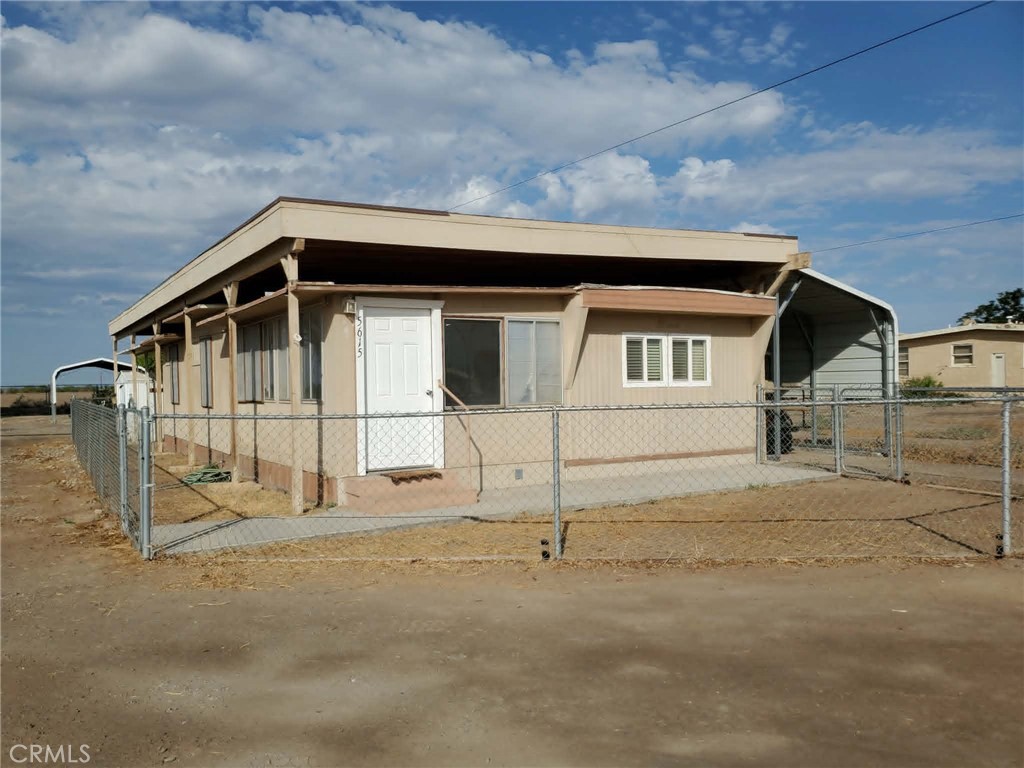5623 Colorado River Road