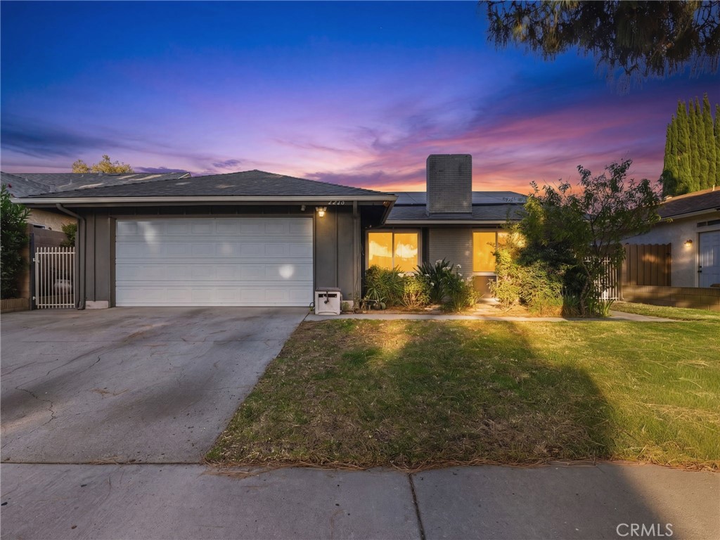 2216 Sequoia