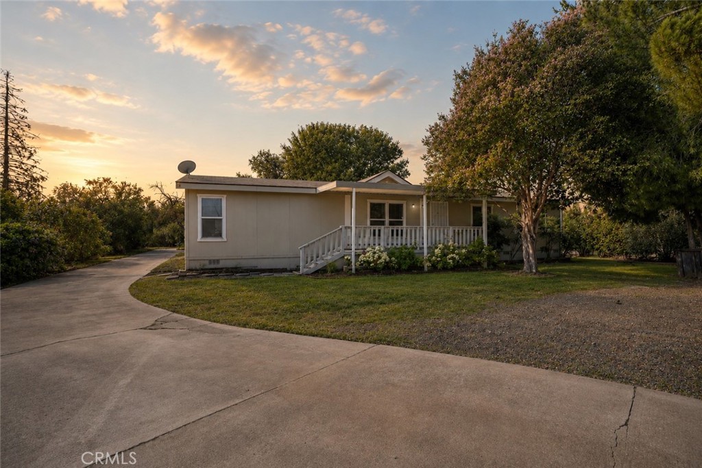 2924 E South Bear Creek