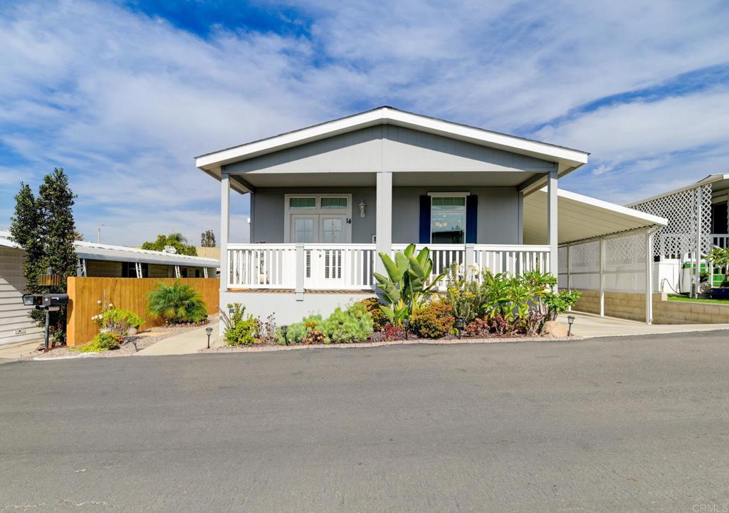 718 Sycamore Avenue #14