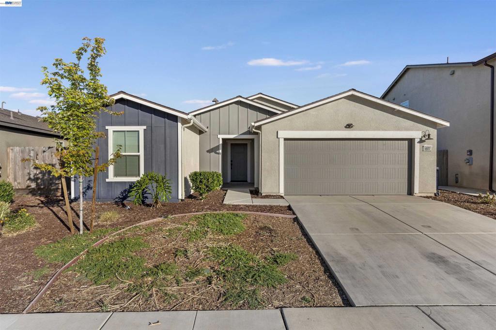 4577 Isabel Ct