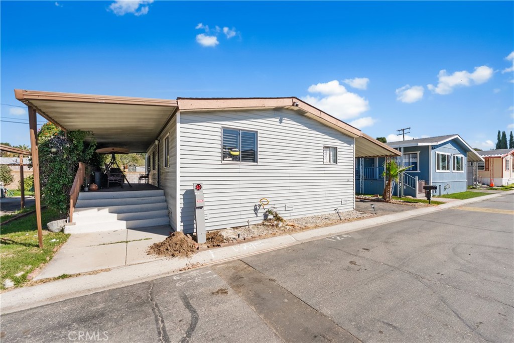 18540 Soledad Canyon 124