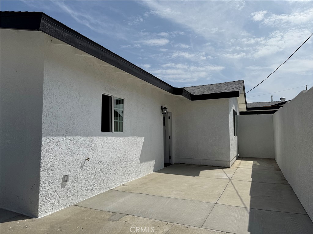 9452 Rose Avenue B