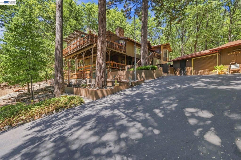 24217 Appaloosa Way