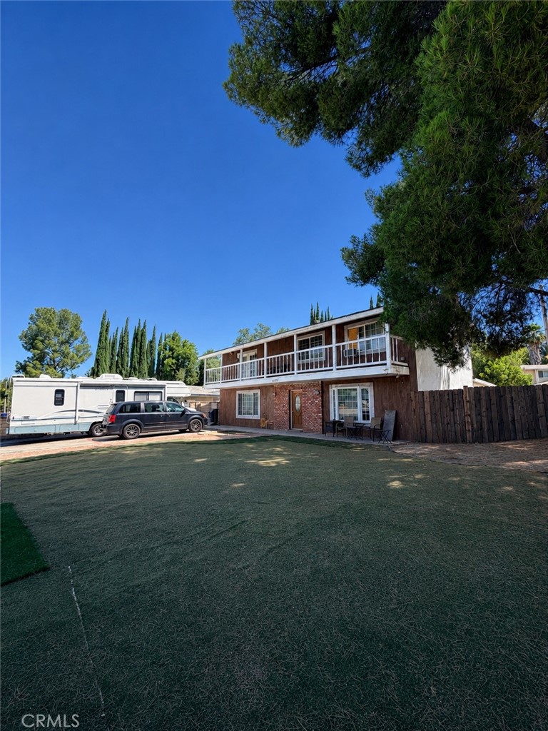 18925 Cedar Valley