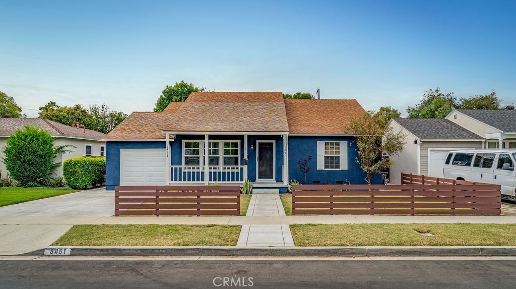 5451 E Daggett
