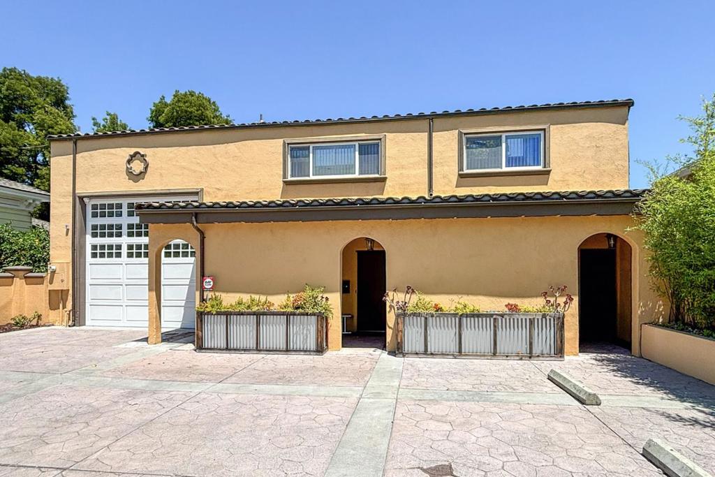 76 Sunol Street