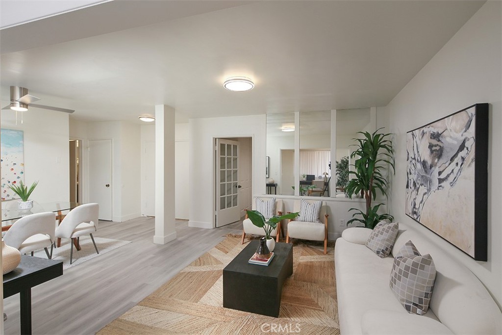 5651 Sumner 109