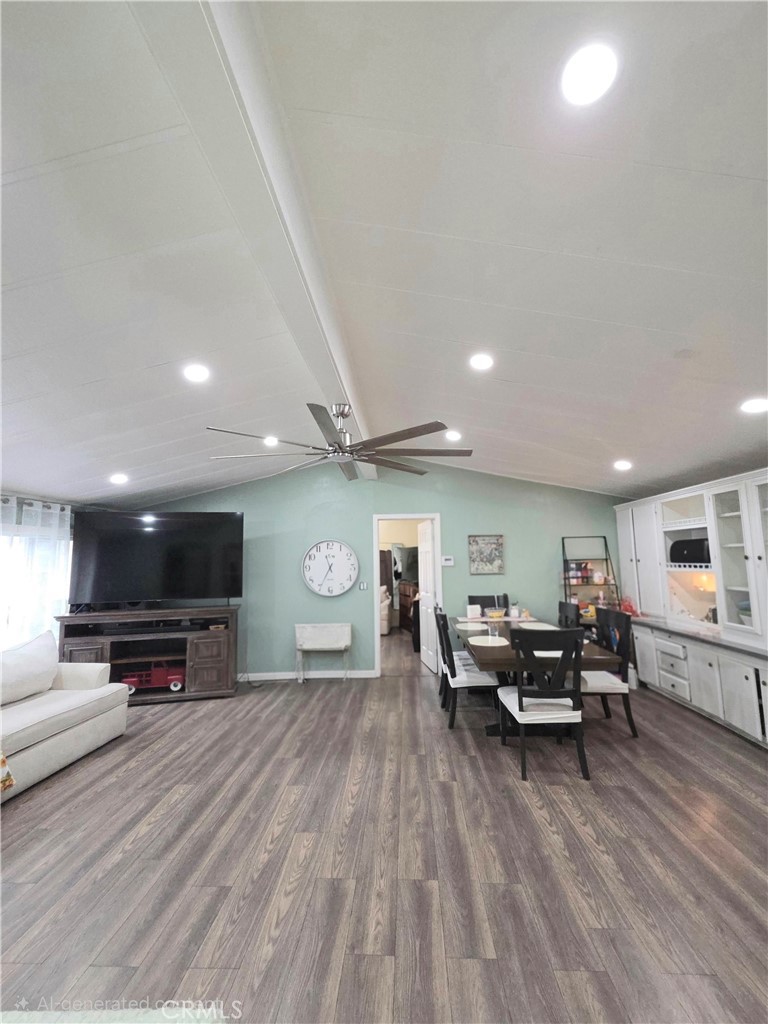 350 E San Jacinto SPACE 21