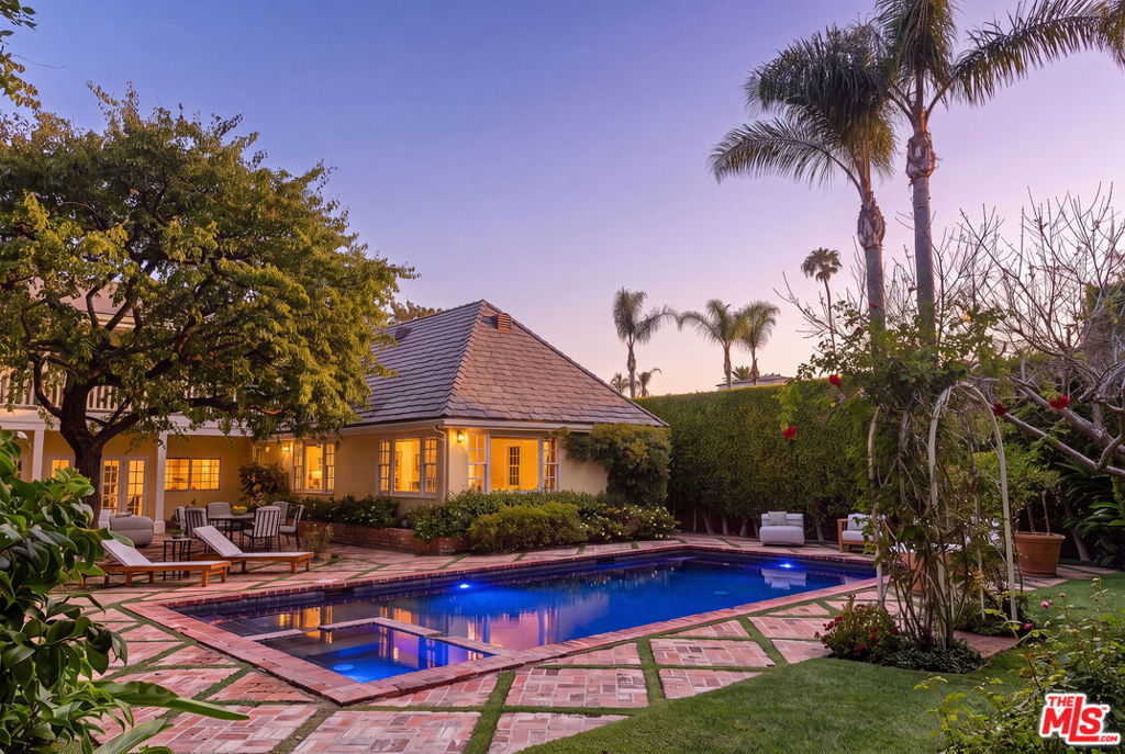 23449 Malibu Colony Road 91a