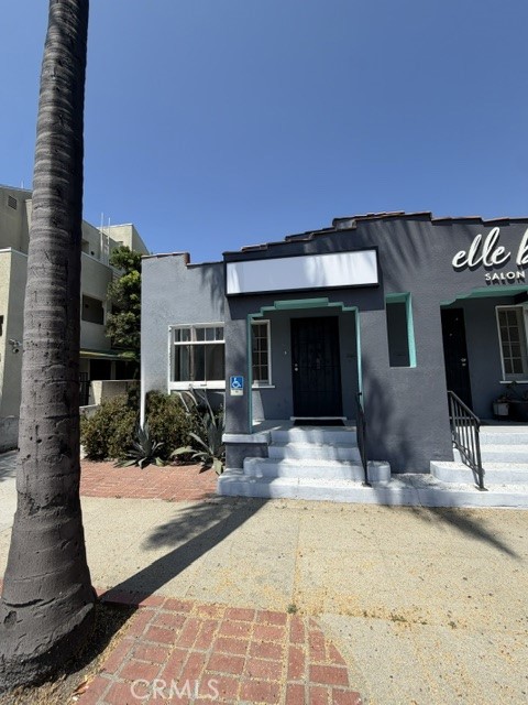341343 Redondo Avenue