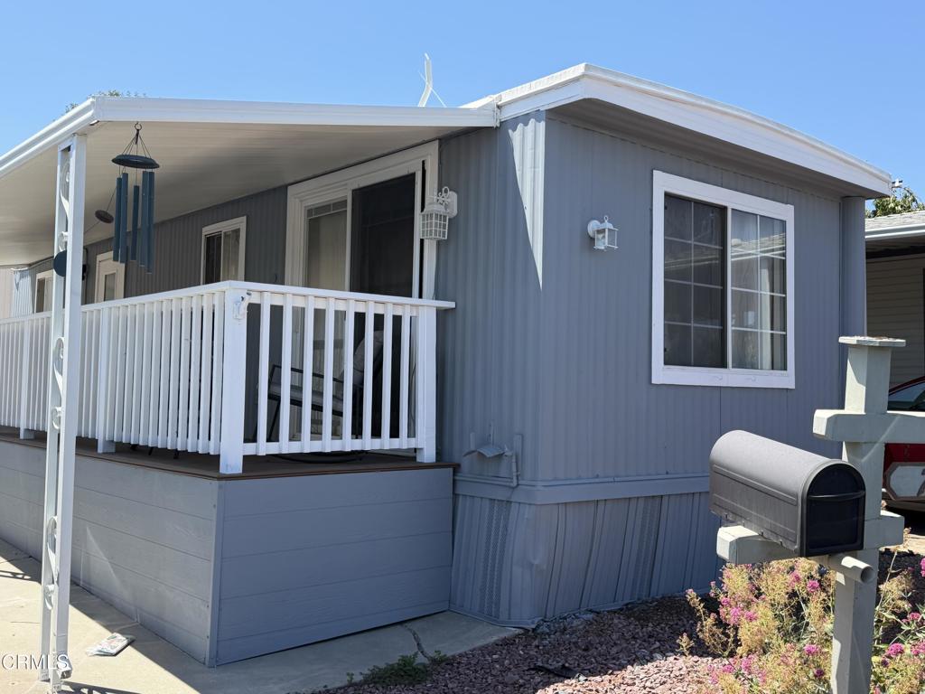77 Farland Drive 77