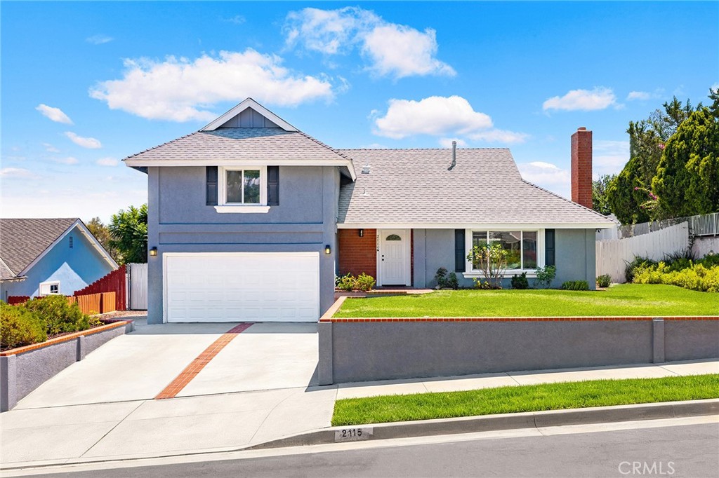 2115 Tierra Loma Drive