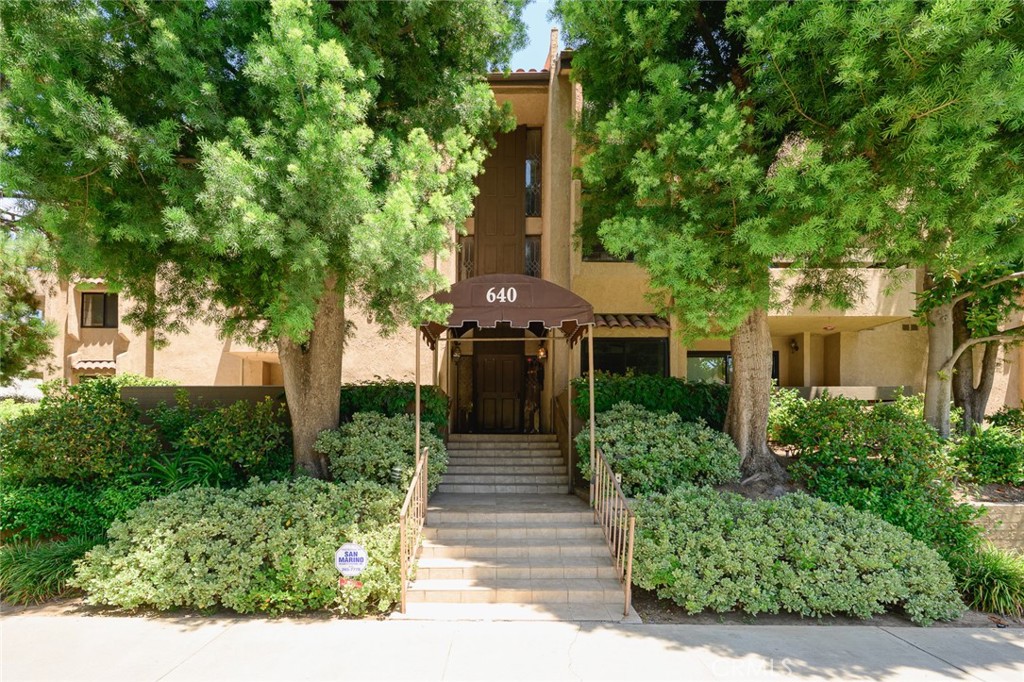640 S Lake 203