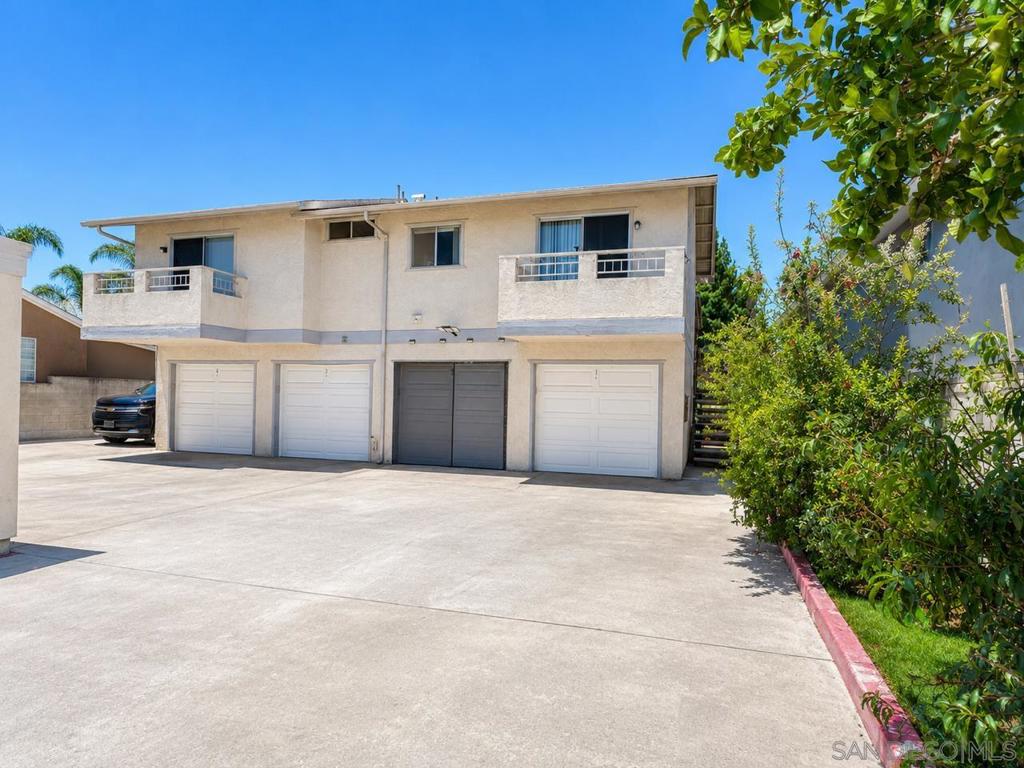 360 Claydelle Ave