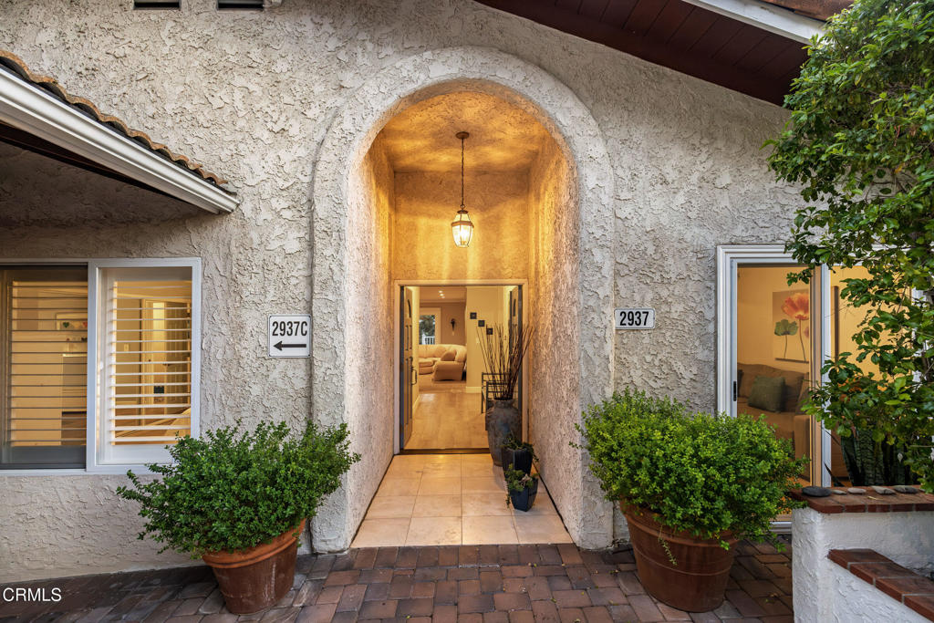 2937 Glen Albyn Drive