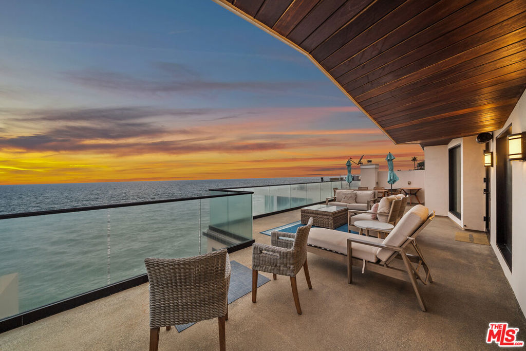 20630 Pacific Coast Highway