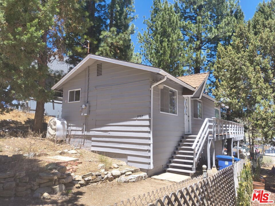 2767 Cedar Lane