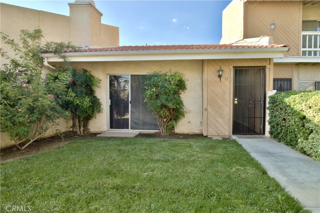 16465 Green Tree 14