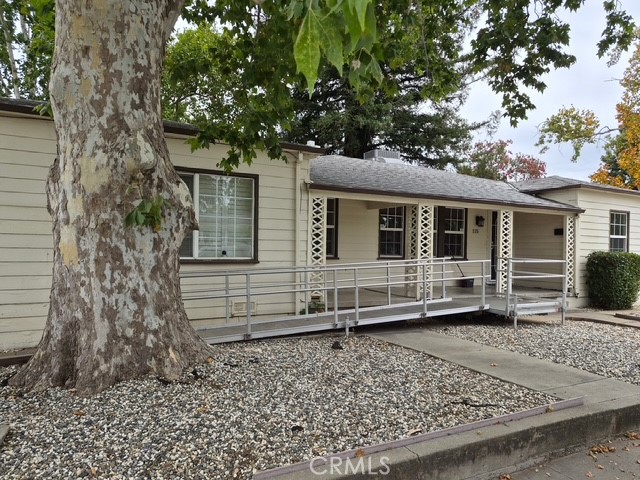 111 Baxter Avenue