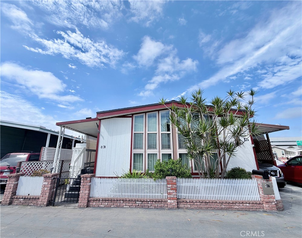 15621 Beach Boulevard 87A