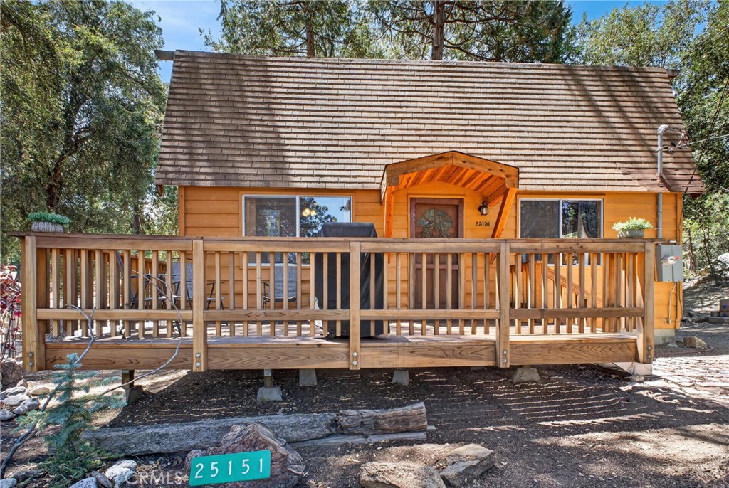 25151 Wrightwood