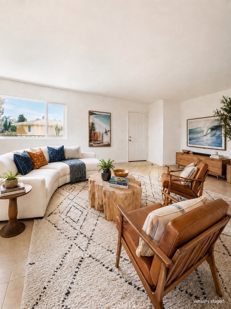 207 W Marquita 3