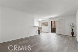 5349 Newcastle Avenue 18