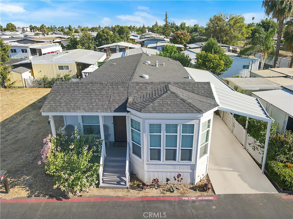 1272 Villa SPC 76