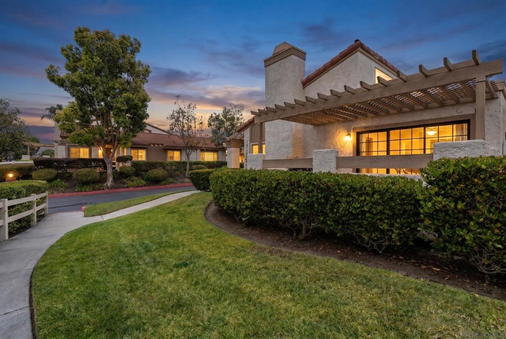 11872 Bernardo Terrace Unit A
