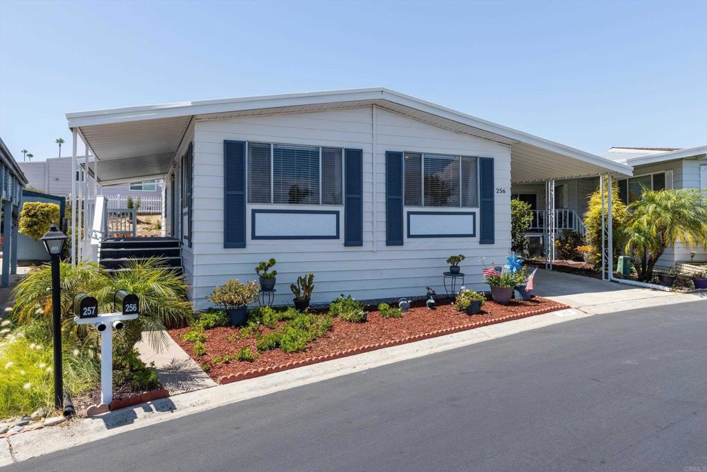 650 S Rancho Santa Fe Road 256