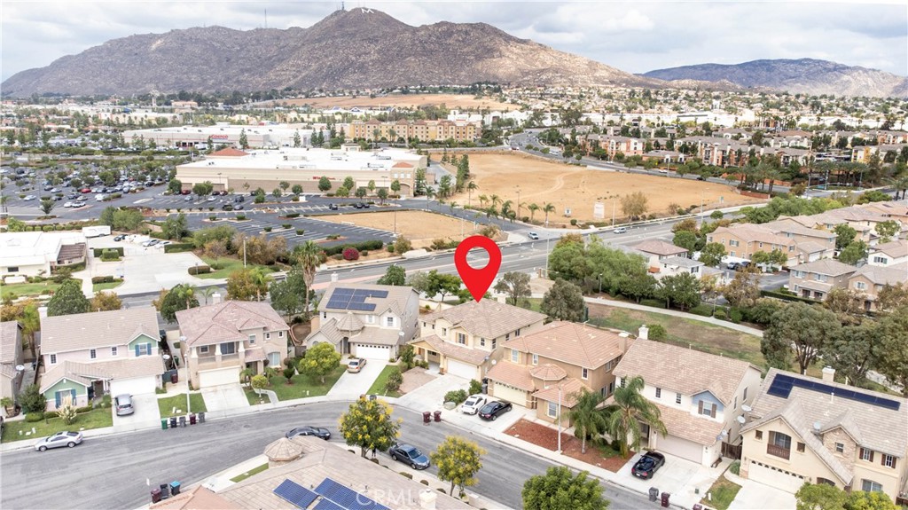 22272 Summer Holly Avenue