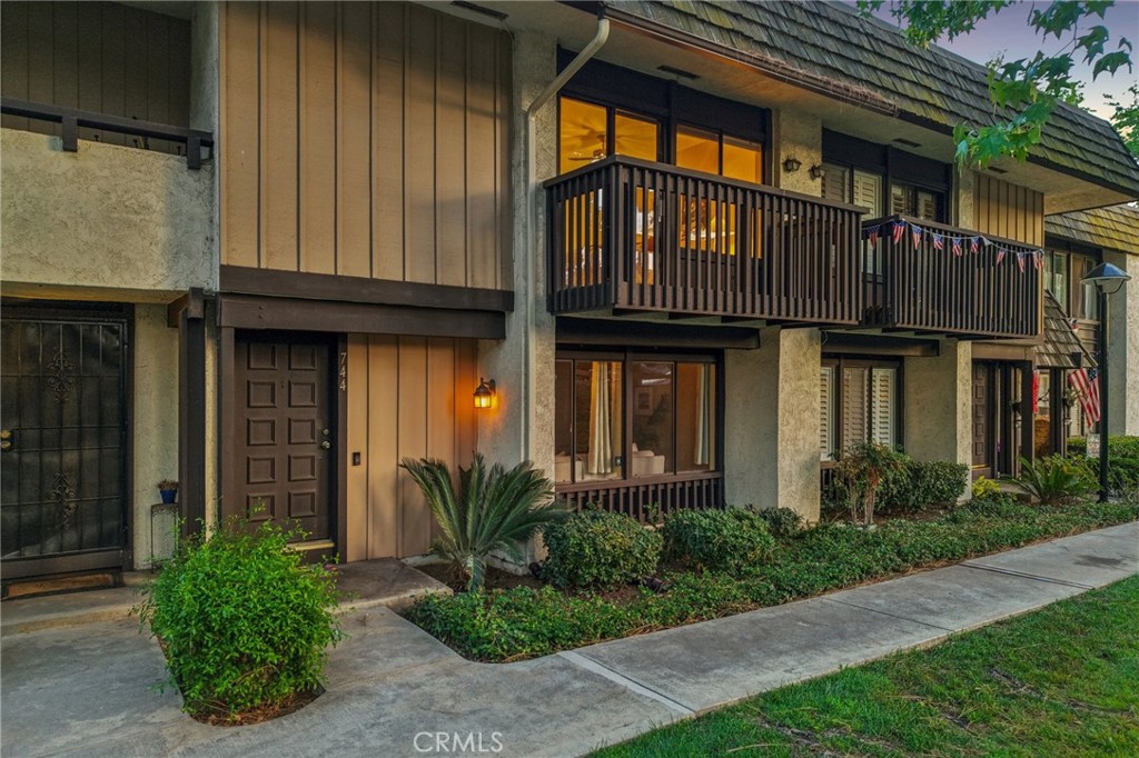 744 Smokewood Lane