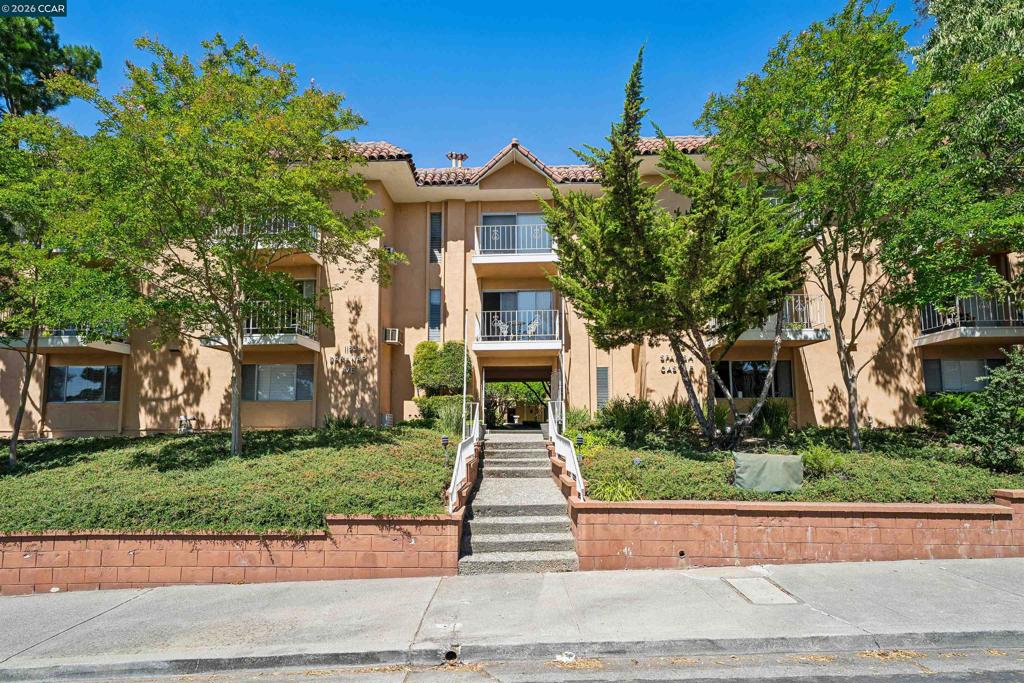 1183 Saranap Ave
