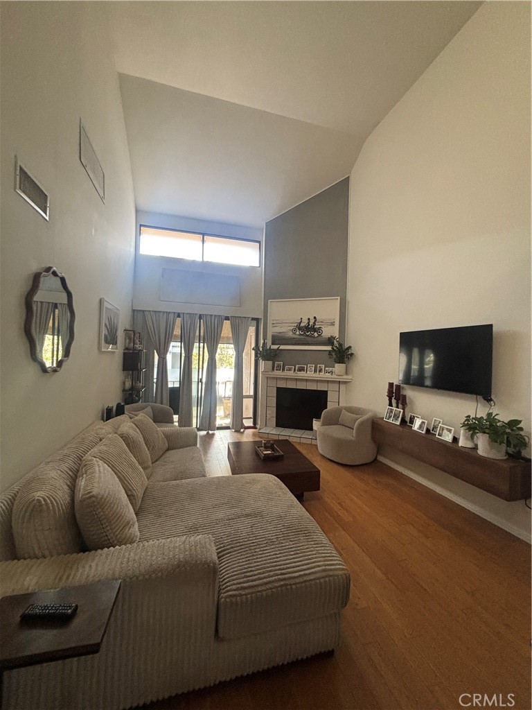 8707 Falmouth #318 Avenue 318