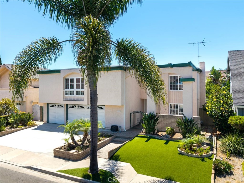 9717 Avenida Monterey