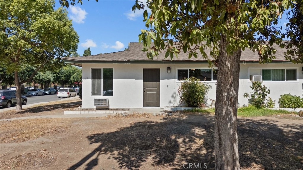 1925 Royalty Drive
