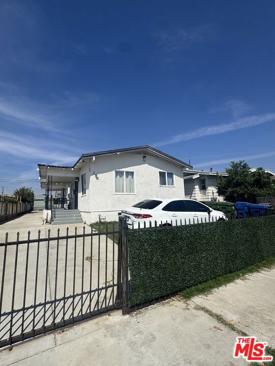 335 E 65th Street 335