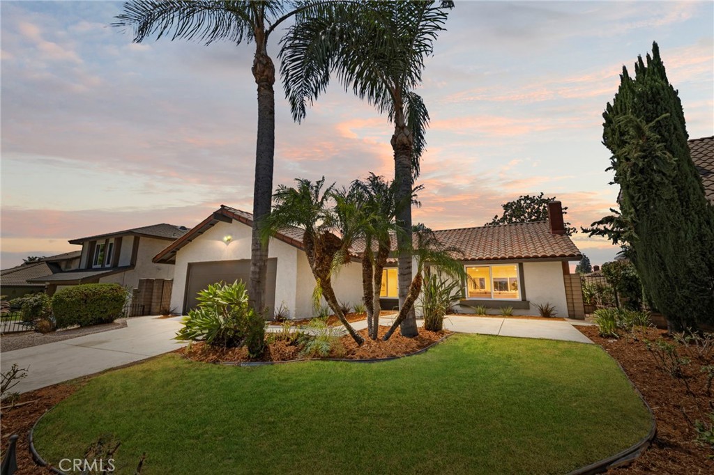 2614 Virginia Way