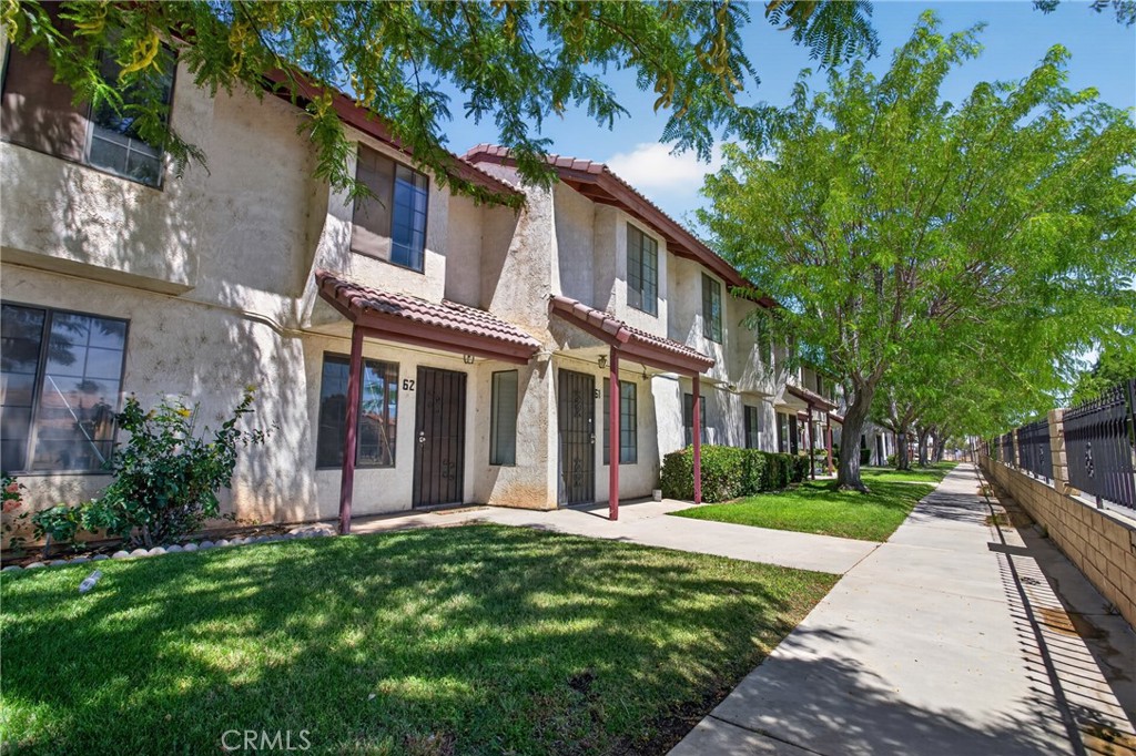 2260 E Avenue Q4 62