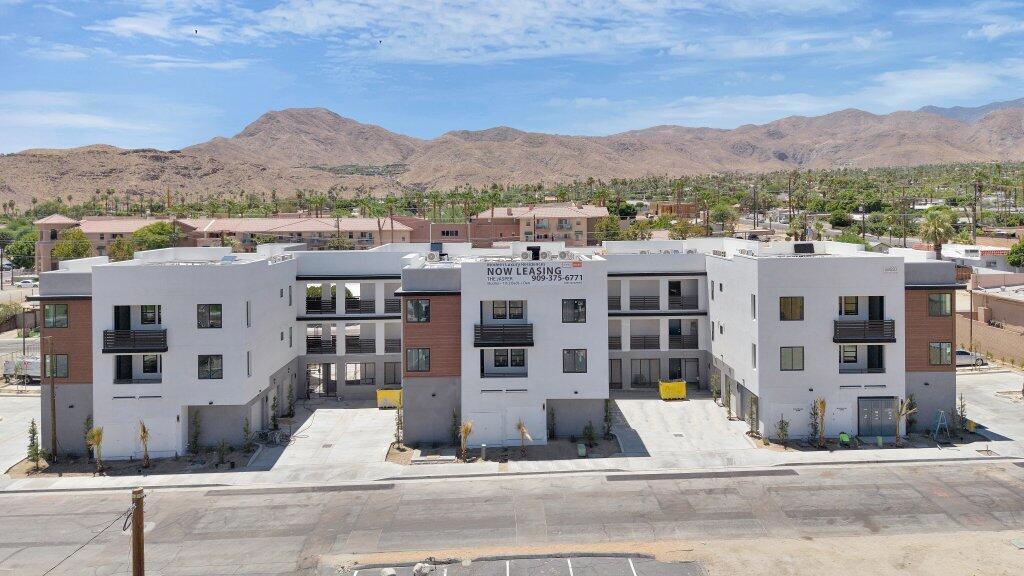68550 Grove Street 102
