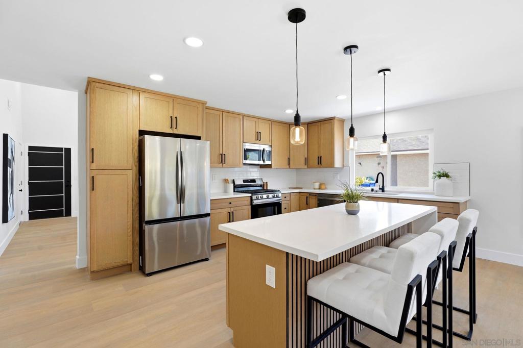8523 Duncannon
