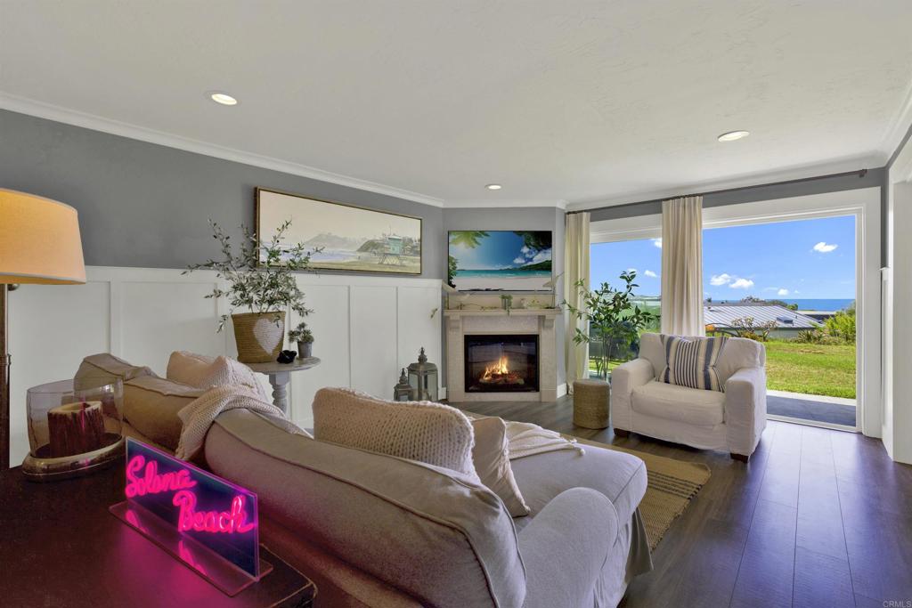 640 W Solana Circle 19