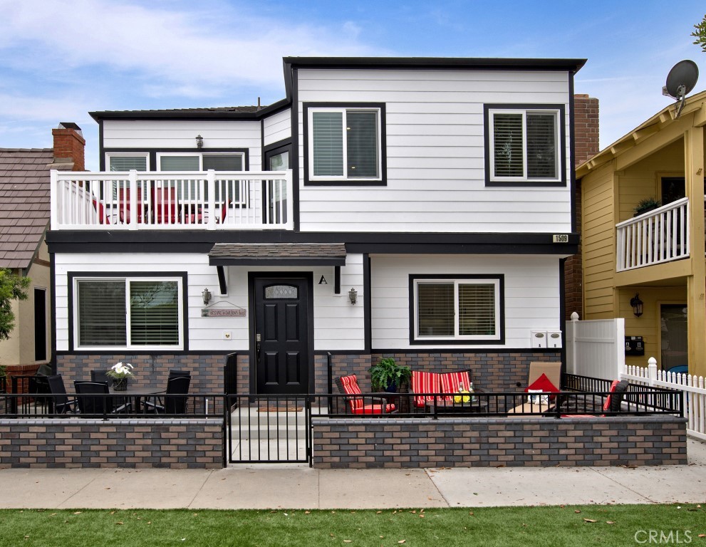1509 E BALBOA Boulevard A