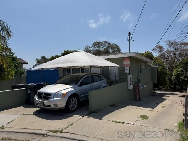 2499 Tuberose St