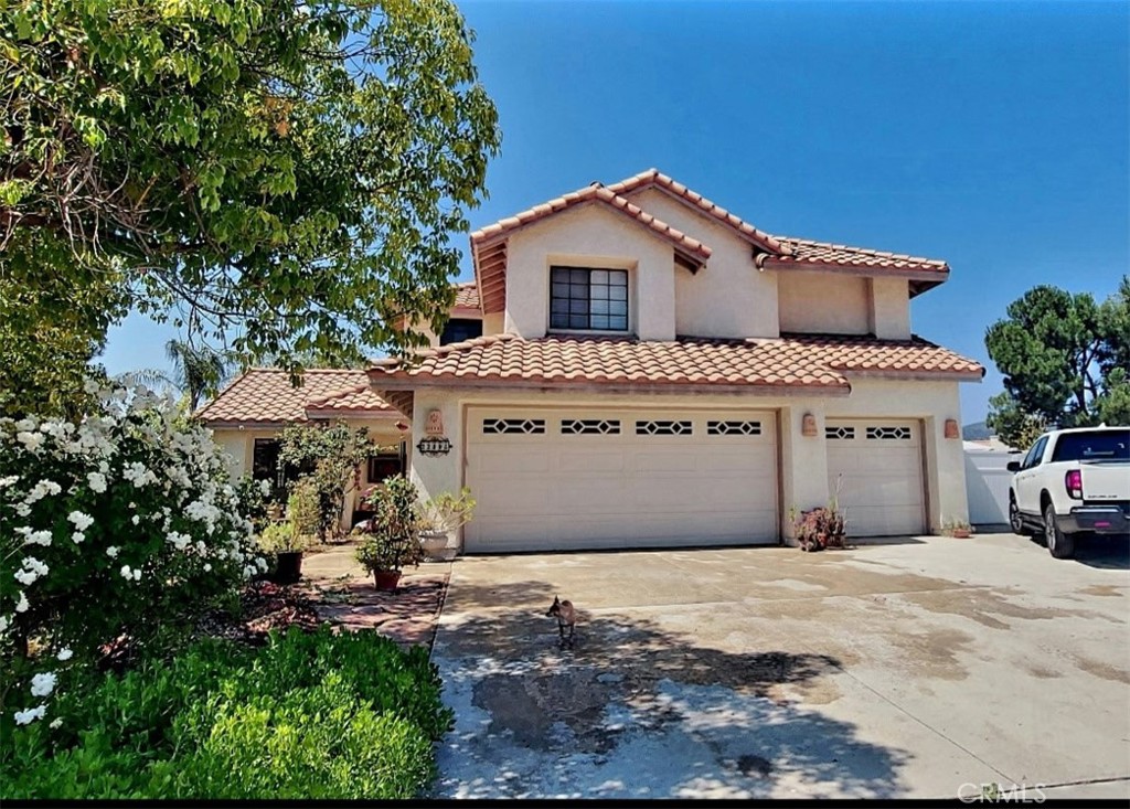 22895 Kuna Court