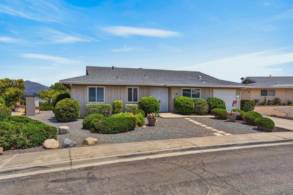 16749 Obispo Ln
