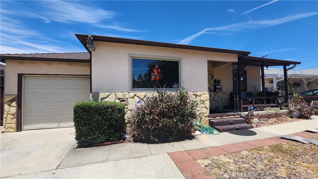 851 W 149th Street